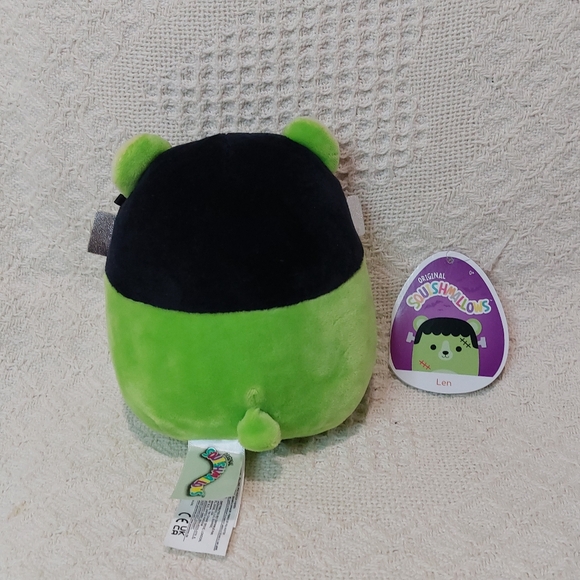 Len Halloween 2021 Squishmallow - Picture 2 of 2